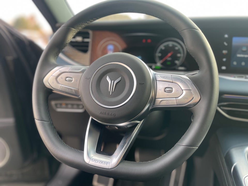 Voyah Free Platinum 5d