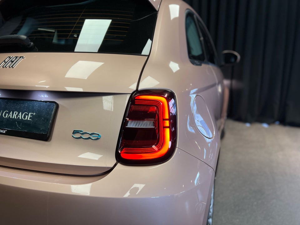 Fiat 500e 24 Action 3d