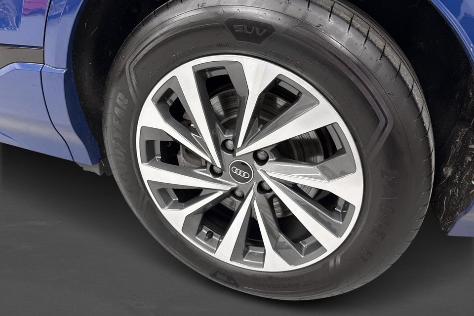 Audi Q6 e-tron Progress plus quattro 5d