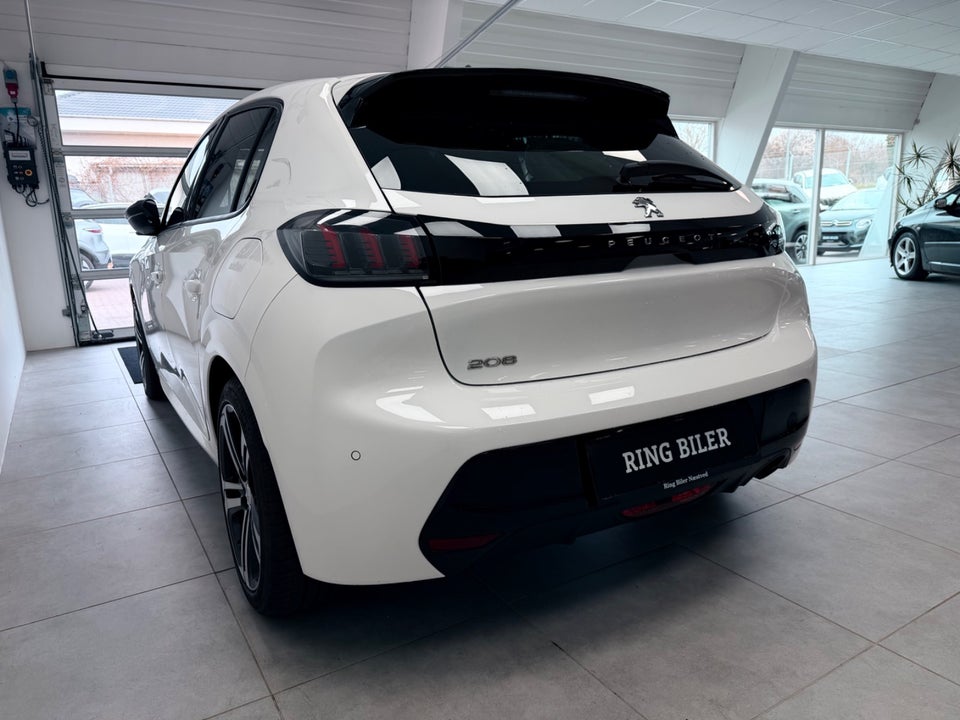 Peugeot 208 1,2 PureTech 100 Allure 5d