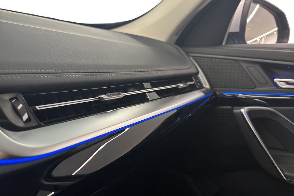 BMW iX1 xDrive30 X-Line 5d