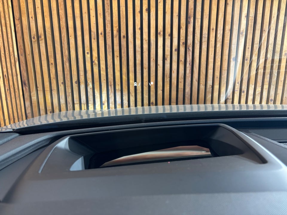 Audi Q4 e-tron 50 S-line quattro 5d