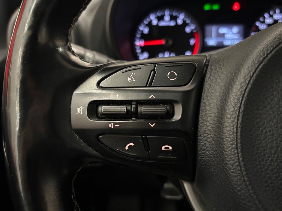 Kia Picanto 1,0 MPi Attraction 5d