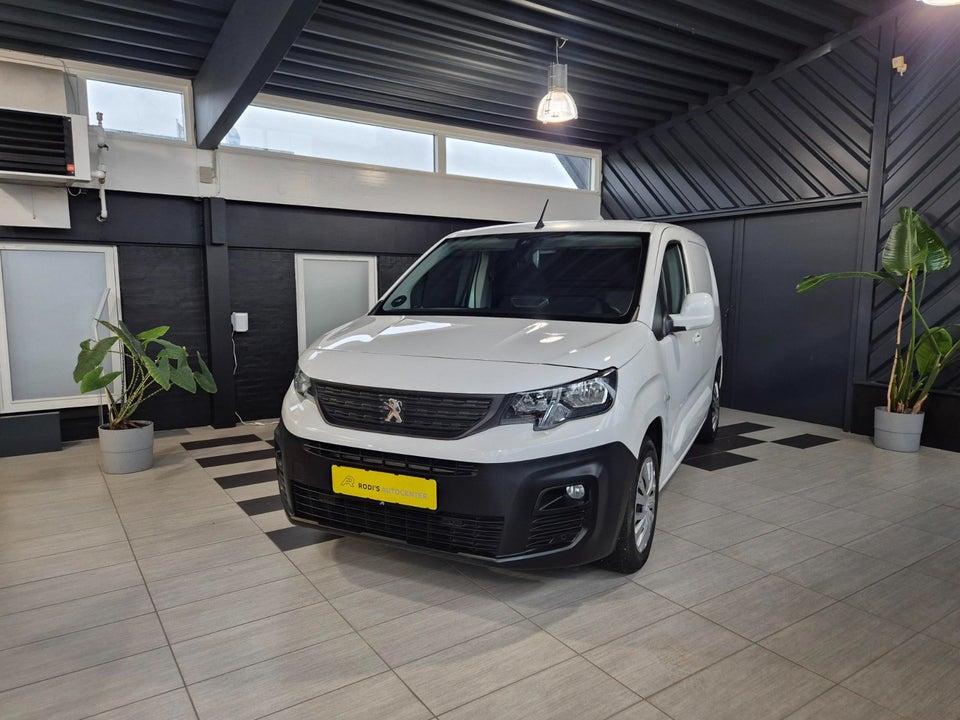 Peugeot Partner 1,5 BlueHDi 130 L1V1 Ultimate EAT8 Van