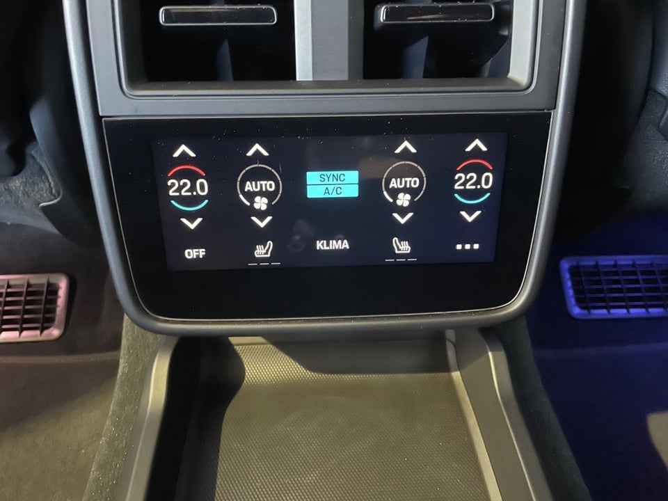 Porsche Taycan Turbo Performance+ Cross Turismo 5d