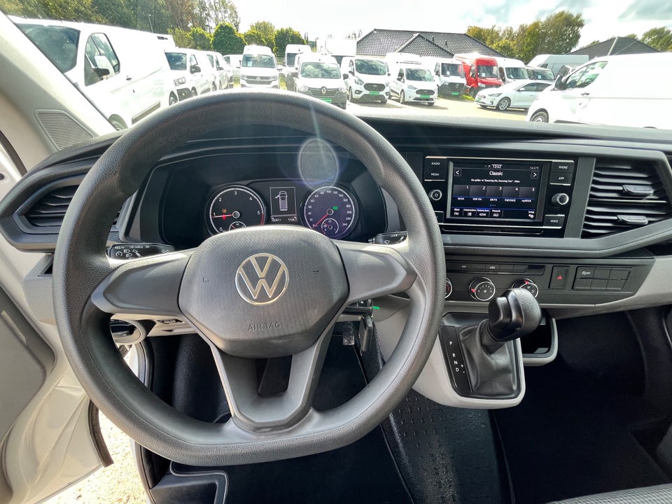 VW Transporter 2,0 TDi 150 Kassevogn DSG lang