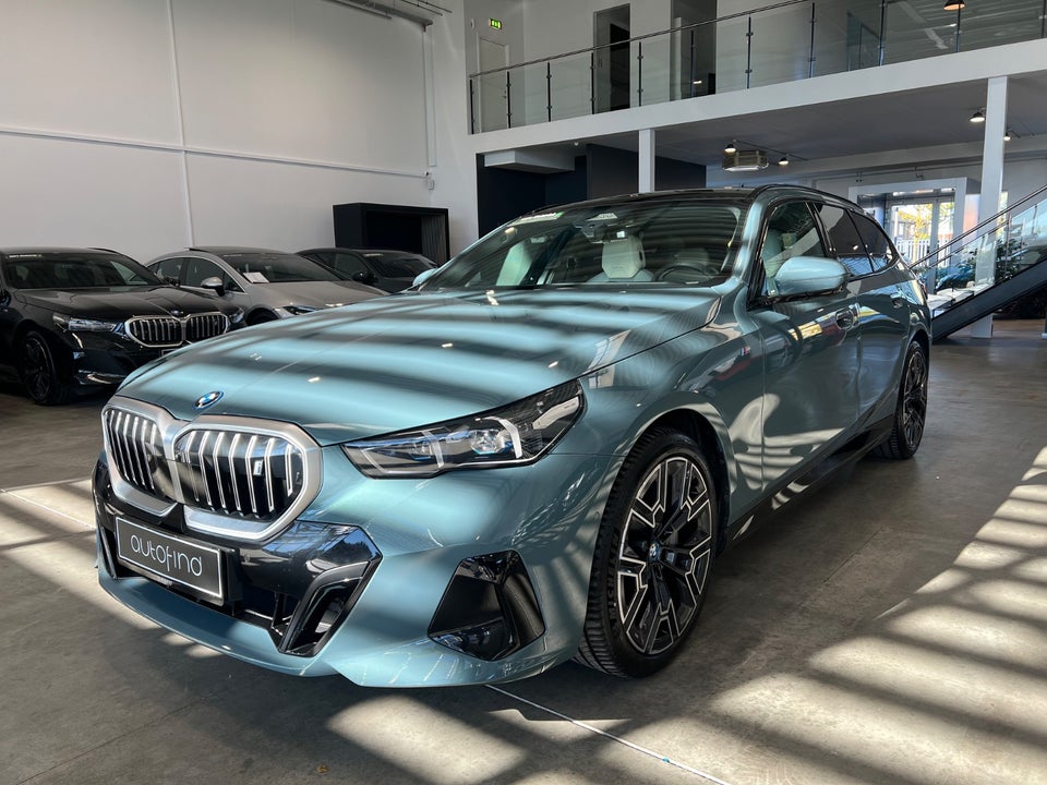 BMW i5 eDrive40 Touring Fully Charged M-Sport 5d