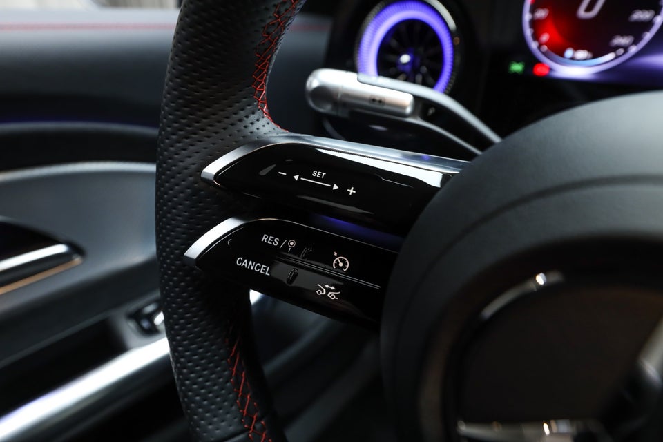 Mercedes CLA250+ EQ AMG Advance Plus 4d