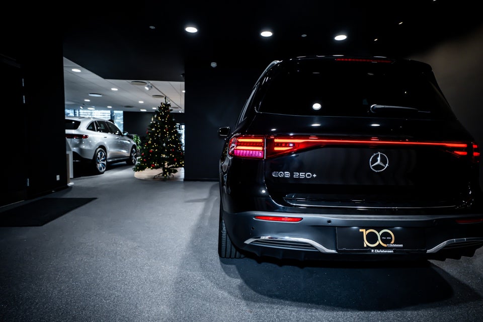 Mercedes EQB250+ AMG Advance Plus 5d