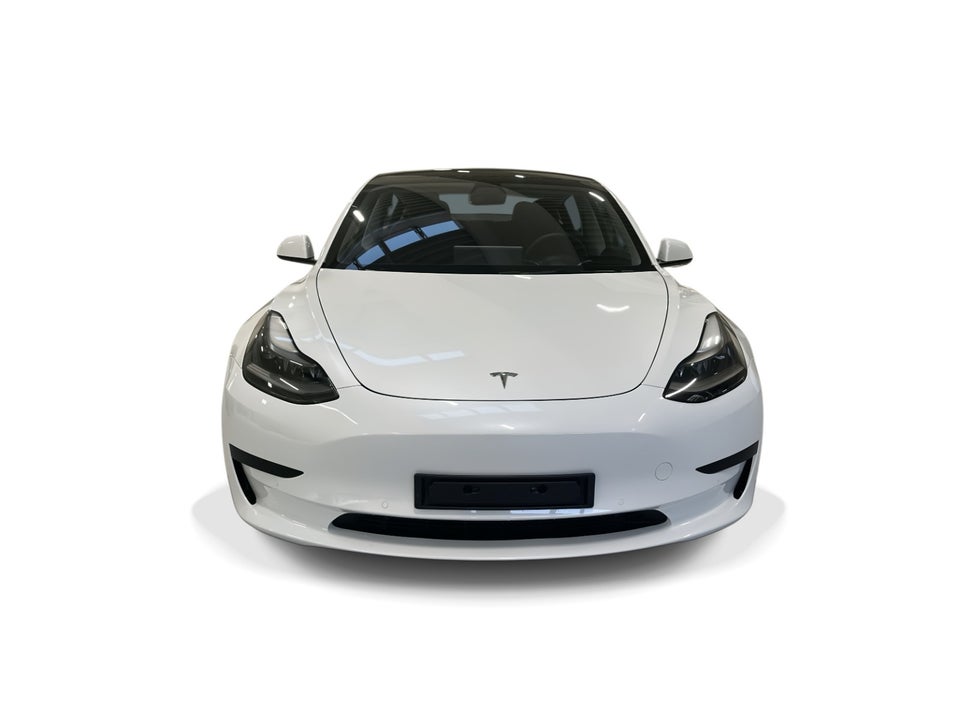Tesla Model 3 Standard Range+ RWD 4d