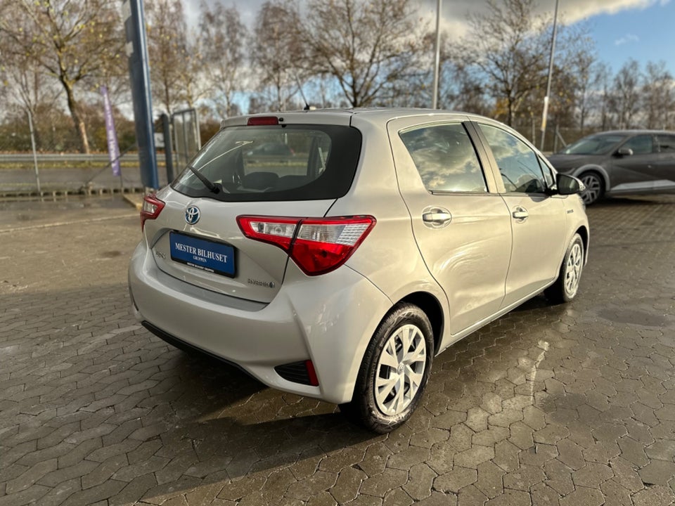 Toyota Yaris 1,5 Hybrid H2 Limited e-CVT 5d