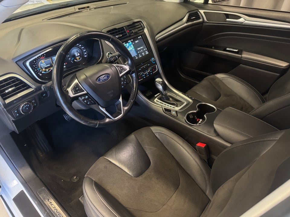 Ford Mondeo 2,0 TDCi 180 Titanium aut. 5d