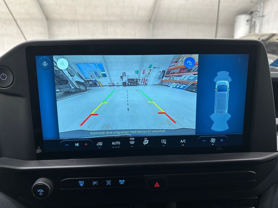 Ford E-Transit Custom 320S 64 Trend