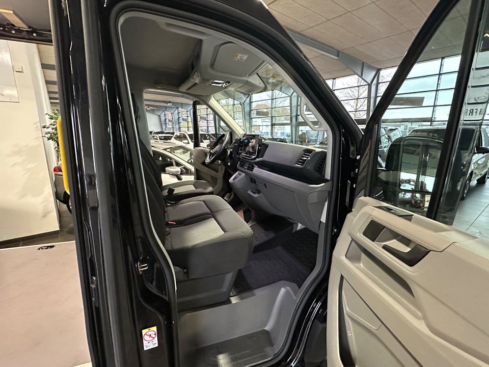 VW Crafter 35 2,0 TDi 177 Kassevogn L4H3 aut.