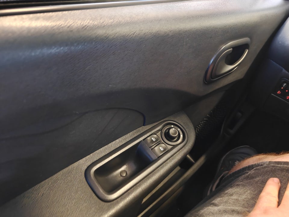Renault Twingo 1,2 16V Authentique ECO2 3d