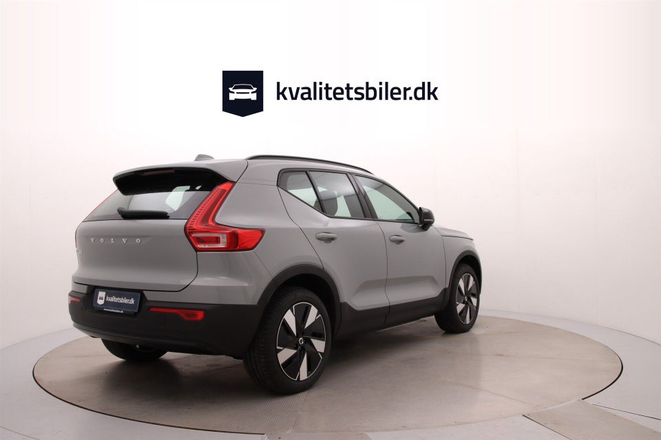 Volvo EX40 Extended Range Core 5d