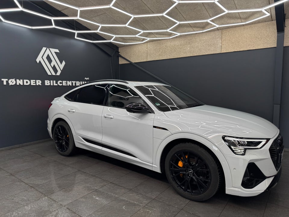 Audi e-tron 55 Black Edition S-line Sportback quattro 5d