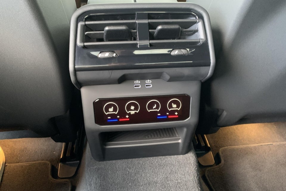 BMW i5 eDrive40 M-Sport 4d
