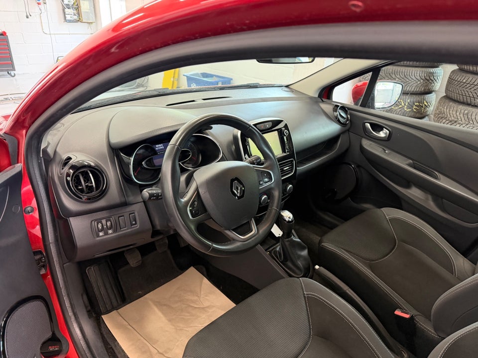 Renault Clio IV 0,9 TCe 90 Zen Sport Tourer 5d