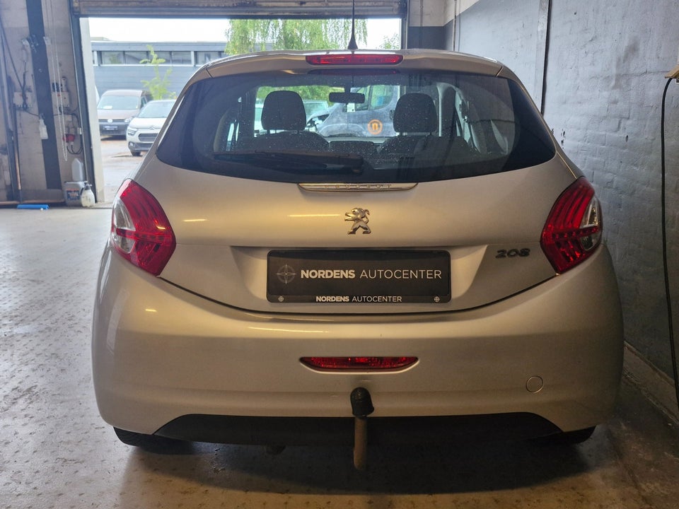 Peugeot 208 1,2 VTi Active 5d