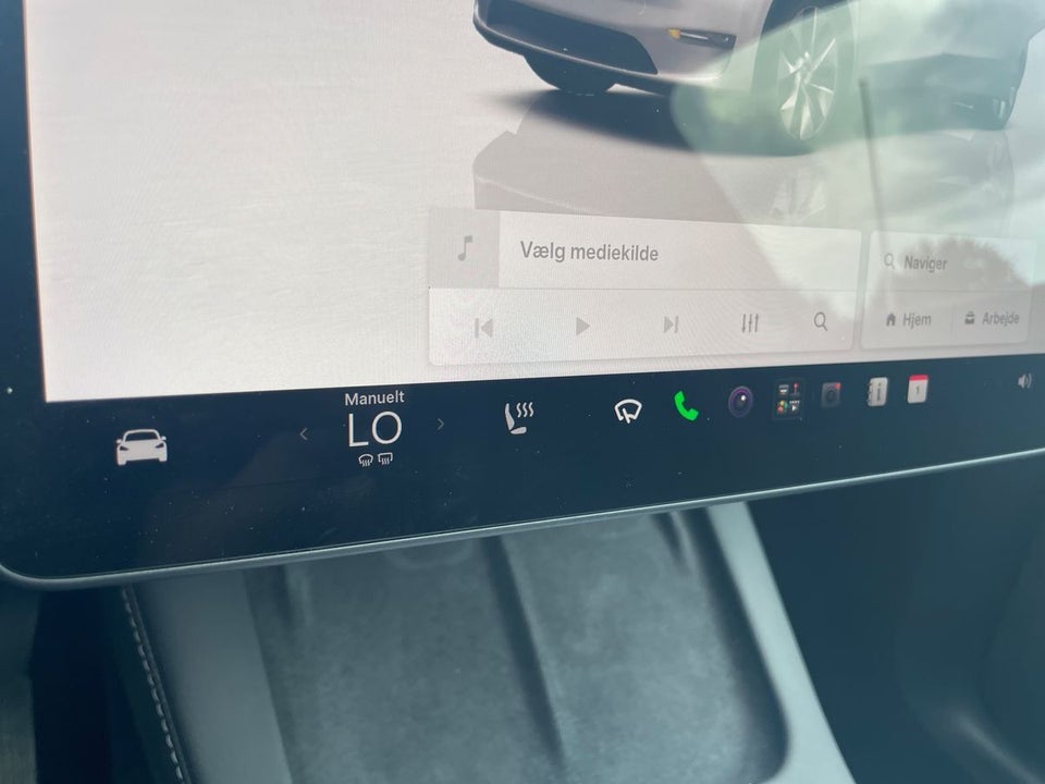 Tesla Model Y Long Range AWD 5d