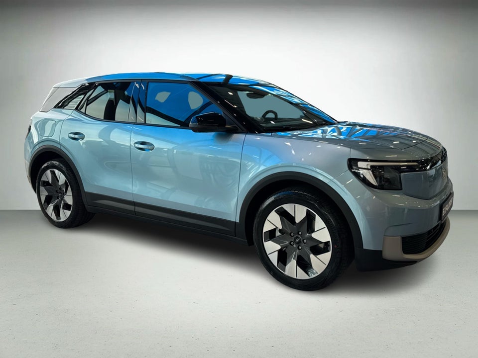 Ford Explorer 82 Premium Extended Range 5d