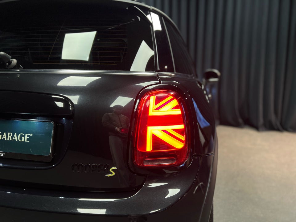 MINI Cooper SE Yours Trim 3d