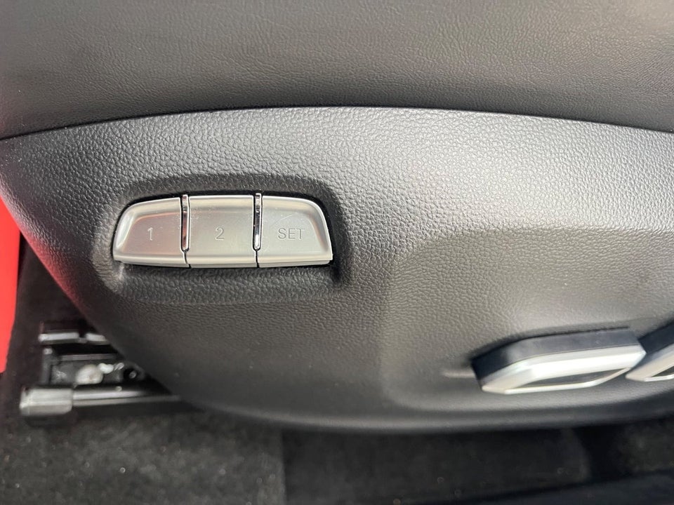 MG Marvel R Luxury 5d