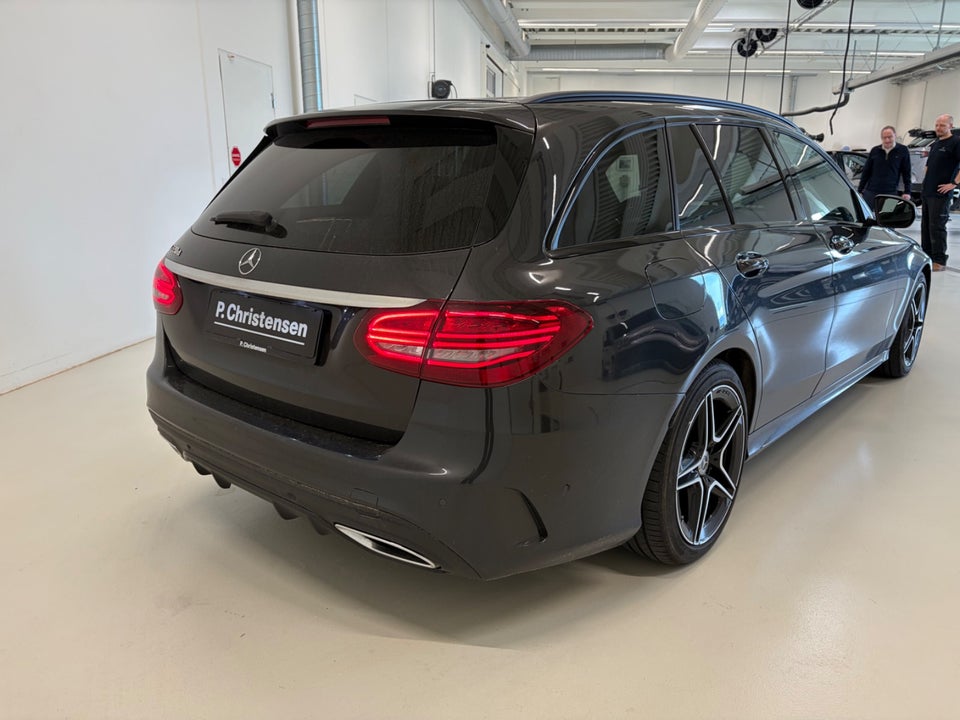 Mercedes C220 d 2,0 AMG Line Night Edition stc. aut. 5d