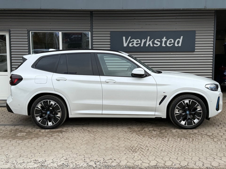 BMW iX3 Charged Plus M-Sport 5d