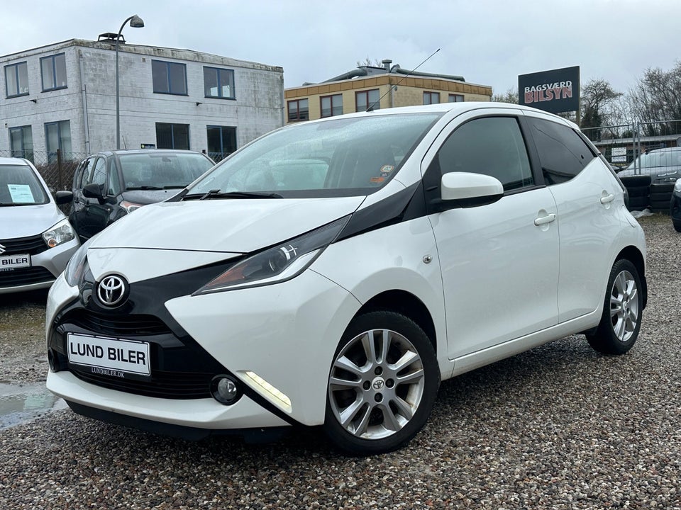 Toyota Aygo 1,0 VVT-i x-cellence 5d