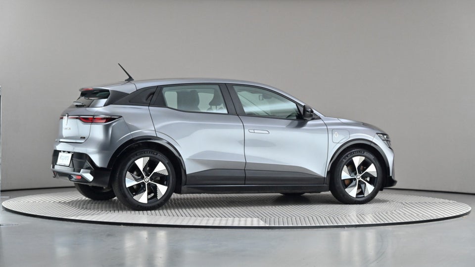 Renault Megane E-Tech 60 Equilibre 5d