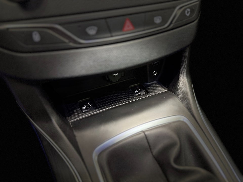 Peugeot 308 1,6 BlueHDi 120 Allure SW 5d