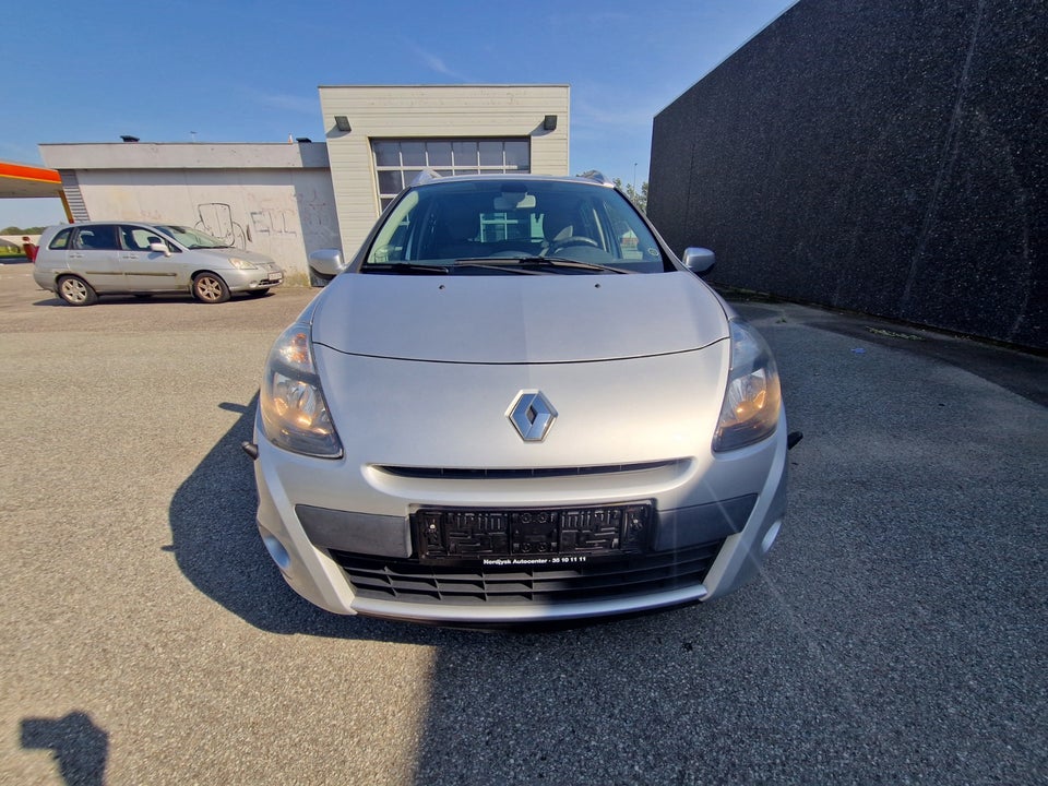 Renault Clio III 1,5 dCi 68 Authentique 5d