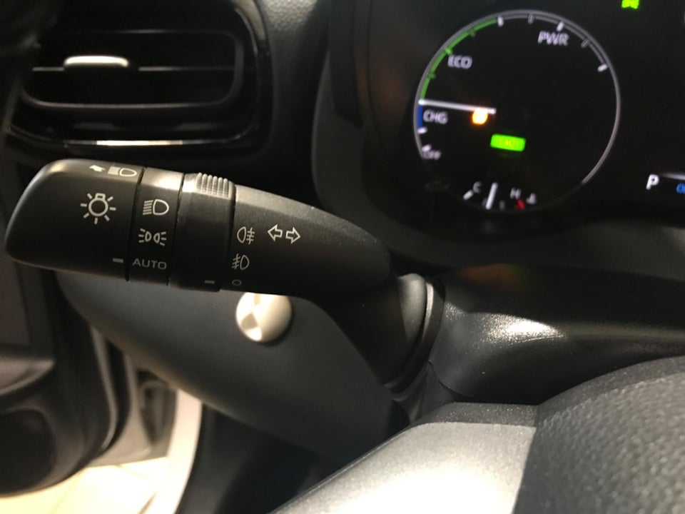 Toyota Yaris 1,5 Hybrid H3 Smart e-CVT 5d