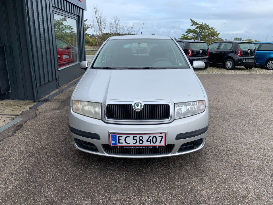 Skoda Fabia 1,4 16V 75 Ambiente Combi aut. 5d
