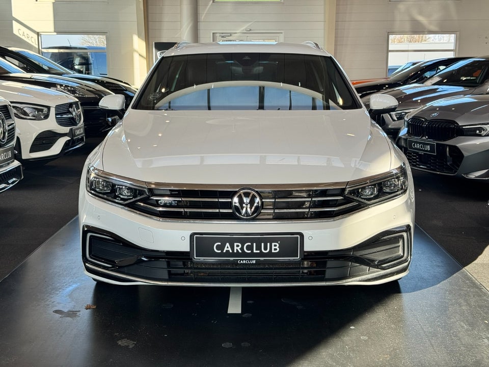 VW Passat 1,4 GTE+ DSG 4d