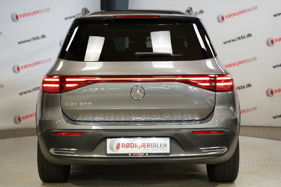 Mercedes EQB300 Progressive 4Matic 5d