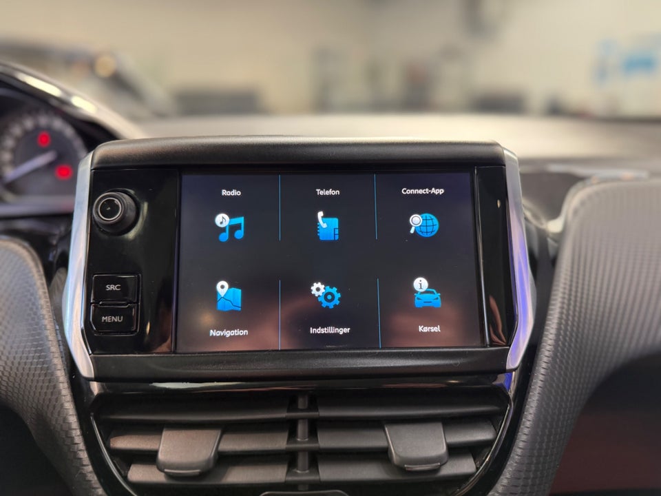 Peugeot 208 1,6 BlueHDi 100 Allure Sky 5d