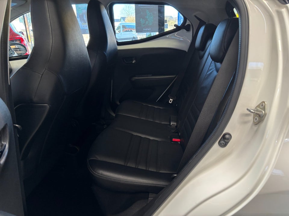 Toyota Aygo 1,0 VVT-i x-pose 5d