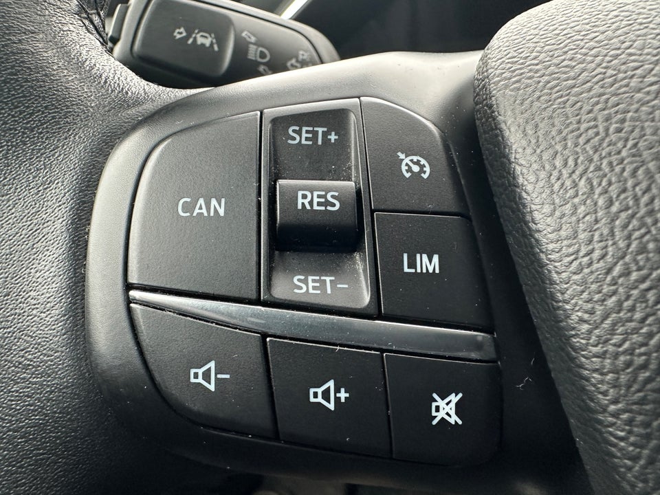 Ford Focus 1,5 EcoBlue Titanium stc. aut. Van 5d