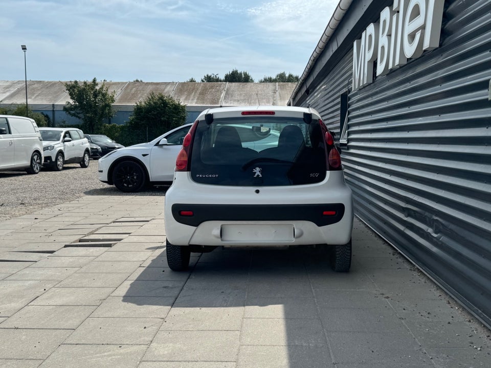 Peugeot 107 1,0 Active 5d
