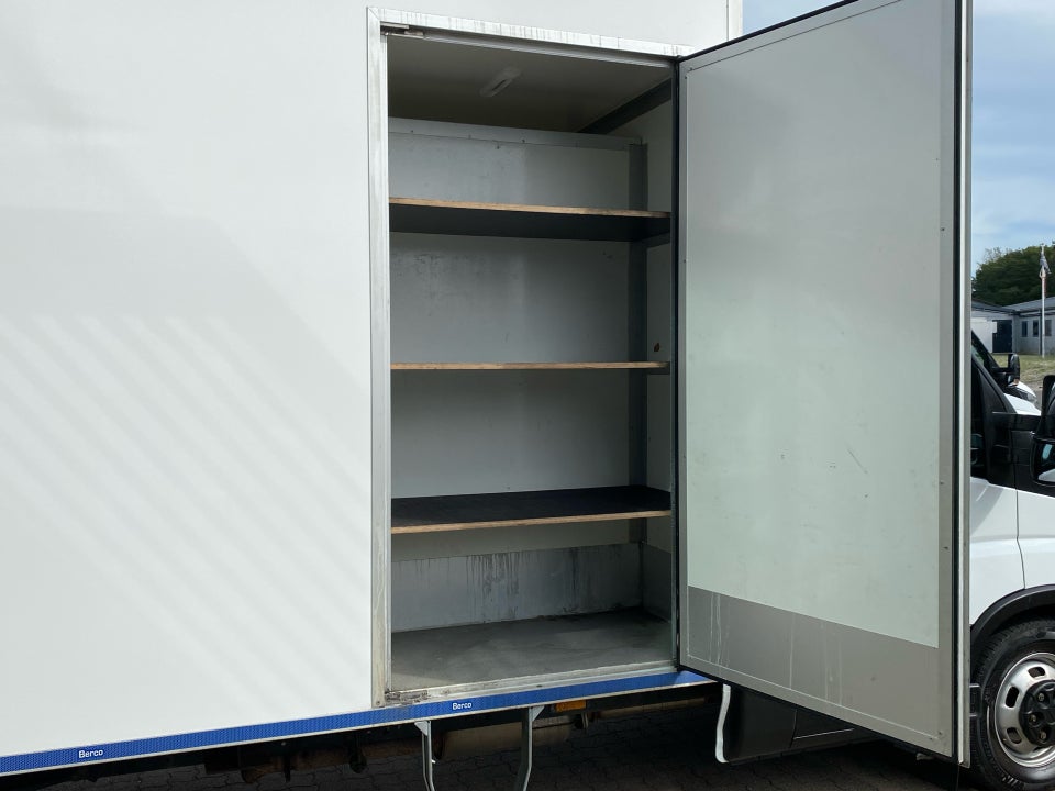 Iveco Daily 3,0 35C18 Alukasse m/lift AG8 2d