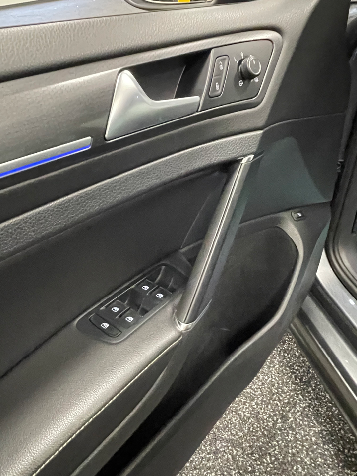 VW Golf VII 1,4 GTE DSG 5d