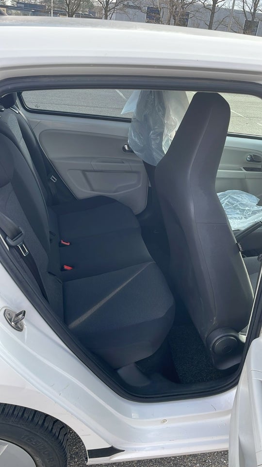 VW Up! 1,0 60 Cheer Up! BMT 5d