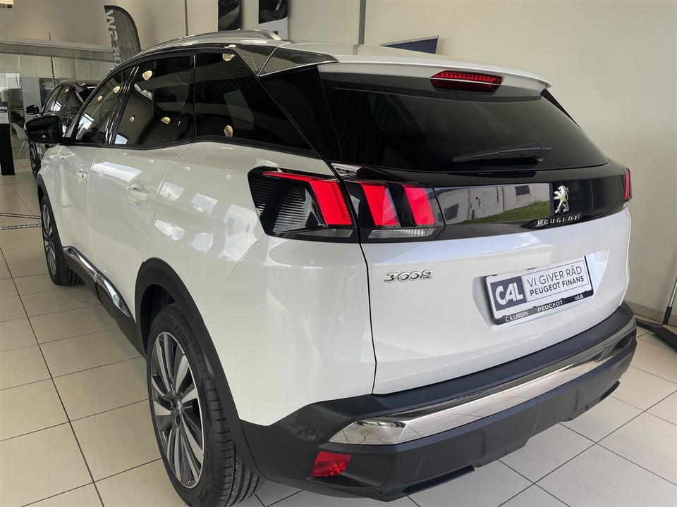 Peugeot 3008 1,5 BlueHDi 130 Allure 5d