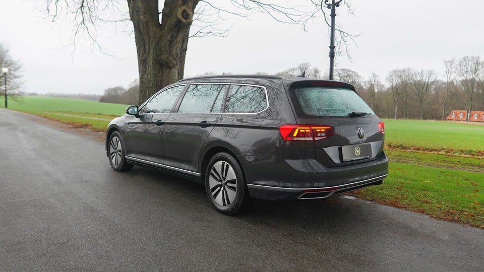 VW Passat 1,4 GTE Variant DSG 5d