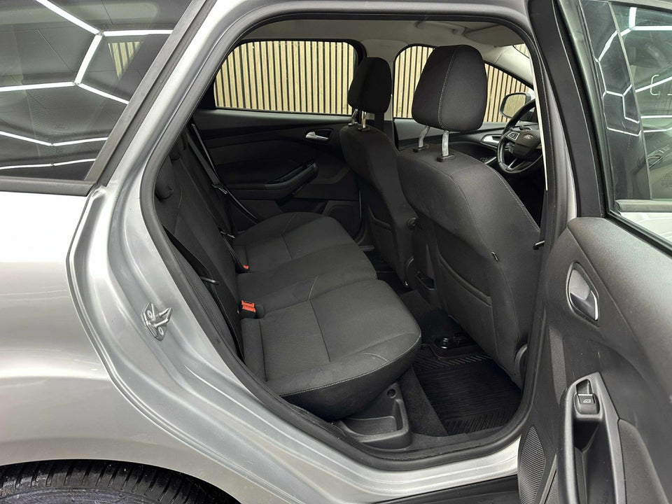 Ford Focus 1,5 EcoBlue Titanium stc. aut. 5d