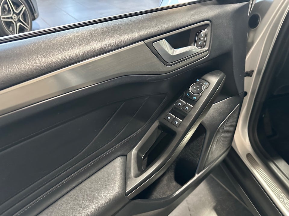 Ford Focus 1,5 EcoBlue Titanium aut. Van 5d