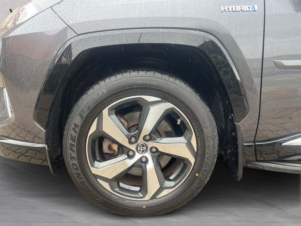 Toyota RAV4 2,5 Hybrid H3 Style MDS 5d